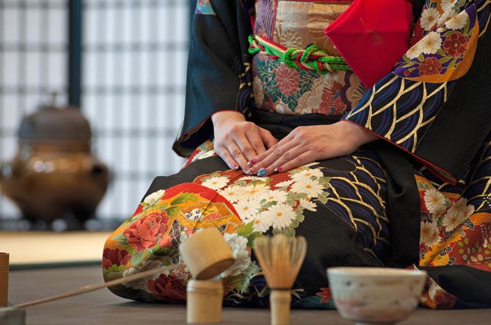 Private dinner with a Geisha in Japan