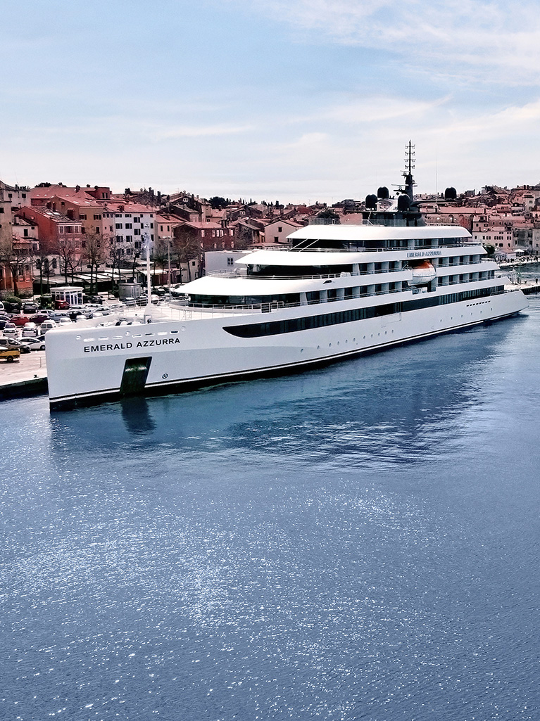 Emerald Black Friday