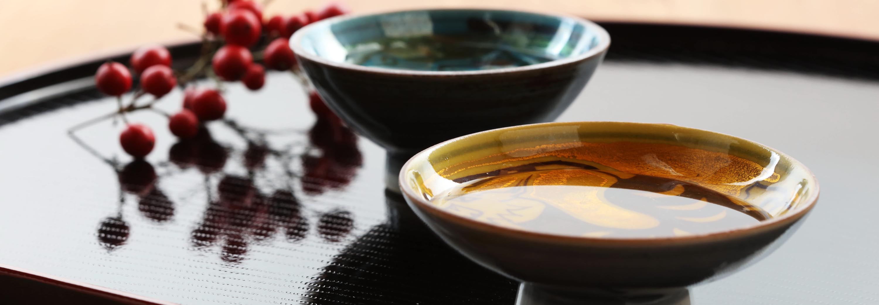 Enjoy sake at a Tokyo yakitori bar